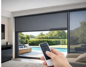 Motorlu zip perde kumandalı balkon sistemi güneş ve rüzgar koruma