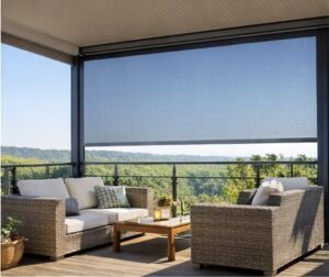 Manuel zip perde balkon uygulaması güneş ve rüzgar koruma sistemi