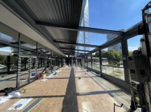 Osmangazi bioklimatik pergola açılır kapanır tavan sistemi uygulaması