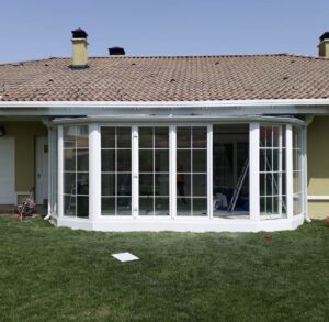 Çatalca ahşap kış bahçesi doğal veranda cam kapama sistemi müstakil ev uygulaması