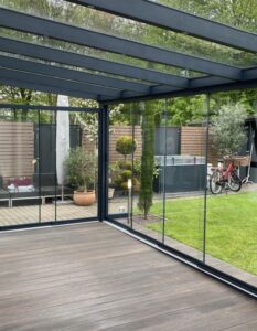 Veranda kış bahçesi modern cam kapama ve alüminyum sistem model