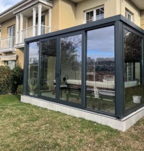Taşova sürgülü cam kış bahçesi sistemi