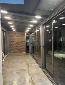 Taşova modern cam kış bahçesi modeli