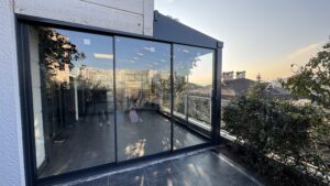 Kaş dış mekan kış bahçesi modeli, sürgülü cam ve alüminyum profilli modern kış bahçesi uygulaması