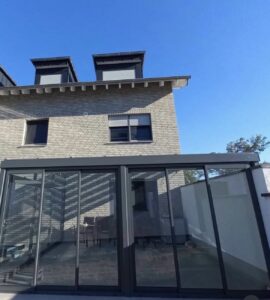Sincan kış bahçesi sistemi ile modern villa teras kapatma uygulaması