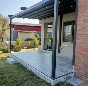 Motorlu açılır kapanır pergola sistemi