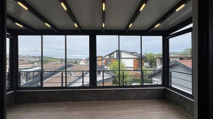 Sarıyer sandviç panel kış bahçesi teras kapama modern sistem