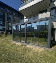 Düzce kış bahçesi modern cam sistem, bahçeli ev için sürgülü cam ve alüminyum kış bahçesi uygulaması