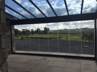 Emirdağ kış bahçesi cam kaplama modern yaşam alanı